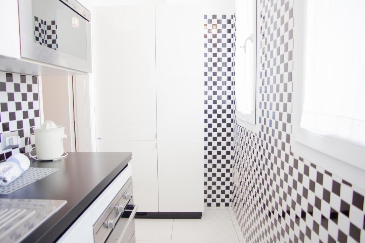 Lambrate Elegant Bright Apartment Milan Luaran gambar