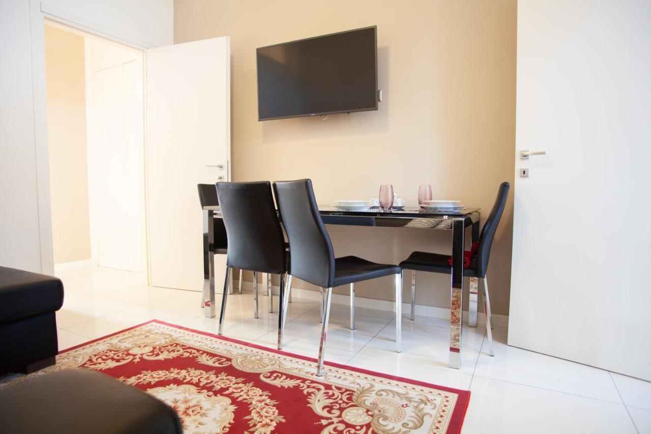 Lambrate Elegant Bright Apartment Milan Luaran gambar